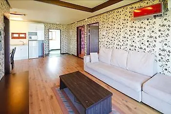 Hotel Jejuadelia Ville Pension